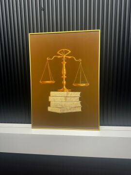 Dijital Baskılı Metal Çerçeceli Camlı Tekli Tablo - Adalet Terazisi