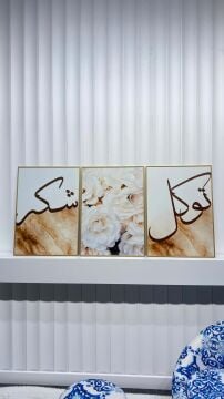 Dijital Baskılı Metal Çerçeveli Camlı Üçlü Dekoratif Tablo - Zarif Şükür