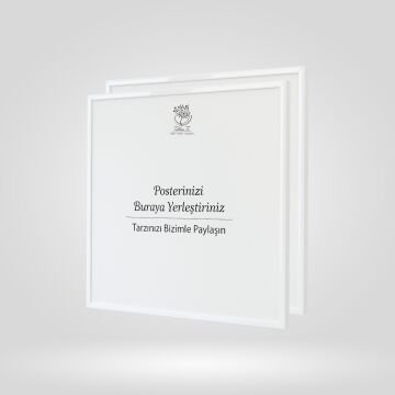 Beyaz Metal Çerçeveli Camlı Kare Boş Çerçeve