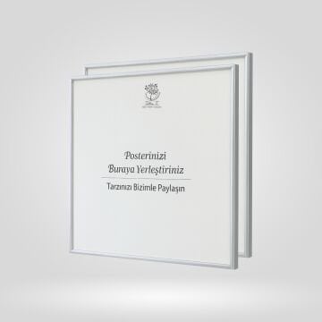 Gümüş Metal Çerçeveli Camlı Kare Boş Çerçeve