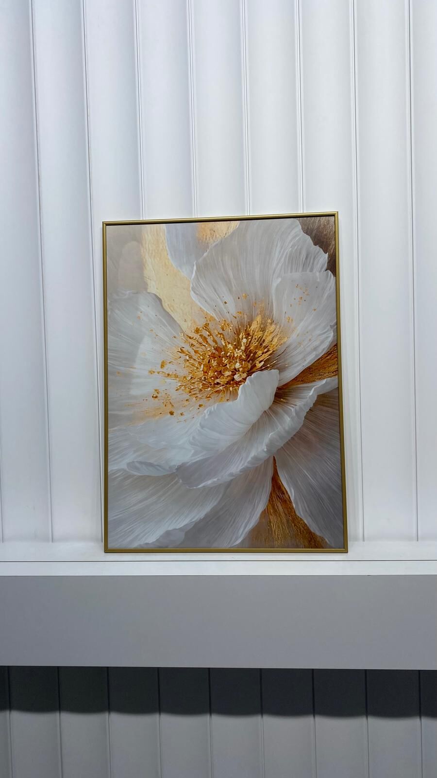 Dijital Baskılı Metal Çerçeveli Camlı Tekli Tablo -Golden Bloom