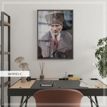 Metal Çerçeveli Camlı Mustafa Kemal Atatürk Tablosu