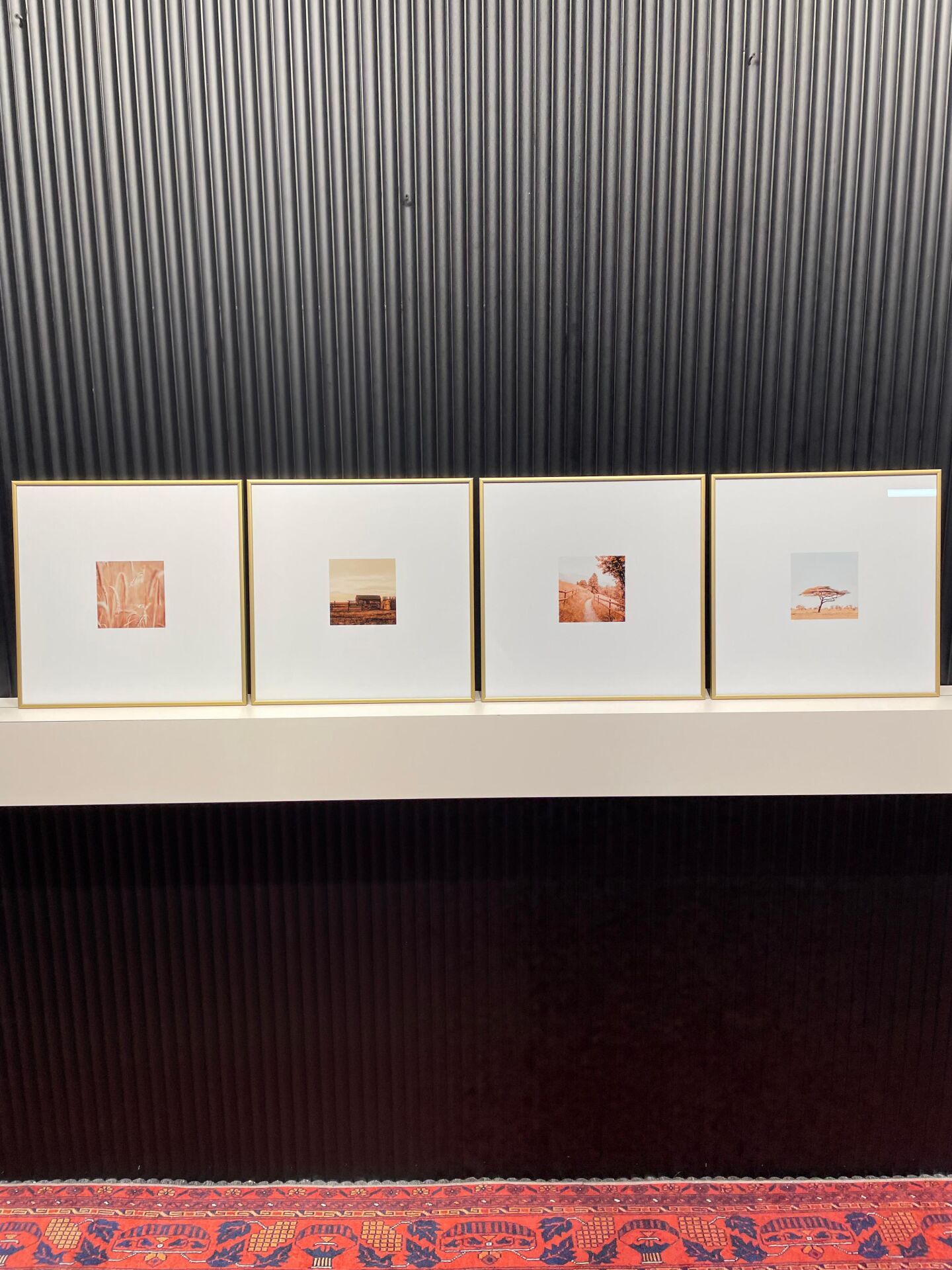 Metal Çerçeveli Camlı Breeze 4'lü Dekoratif Tablo